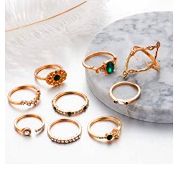 9 Piece Crystal Green Gold Stackable Knuckle Rings NWT - Picture 4 of 5